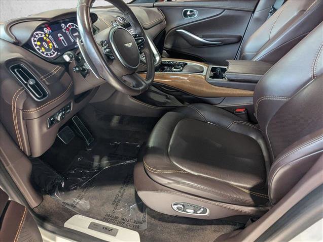 Used 2021 Aston Martin DBX image 17