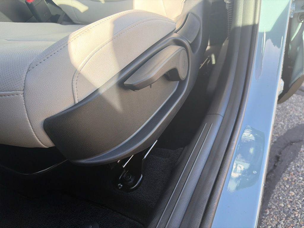 New 2027 Hyundai Santa Cruz SE AWD/4WD image 15