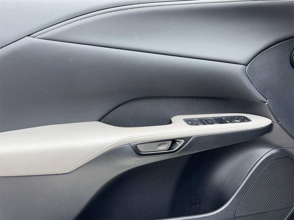 Used 2024 Lexus RX 350 Premium w/ Accessory Package (Z1) image 38