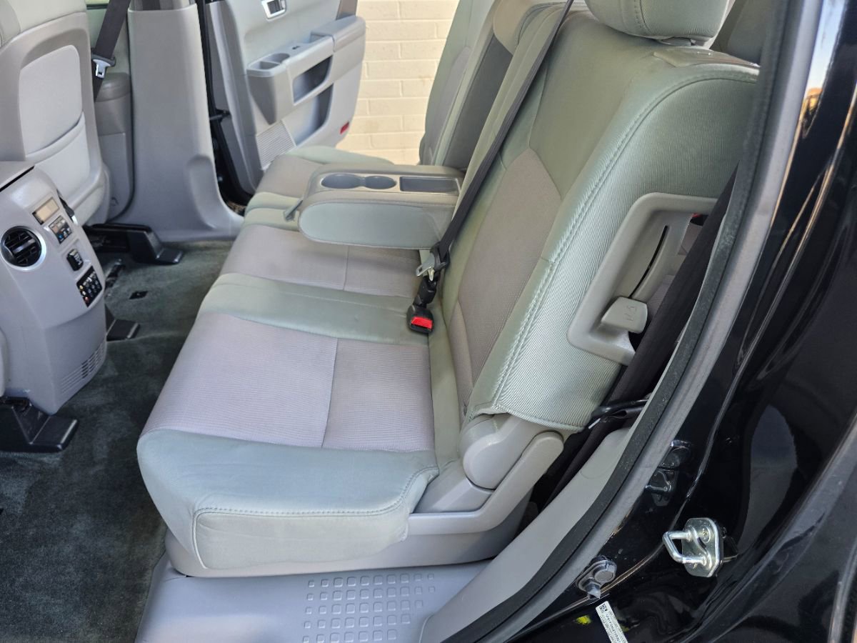 Used 2015 Honda Pilot SE image 22