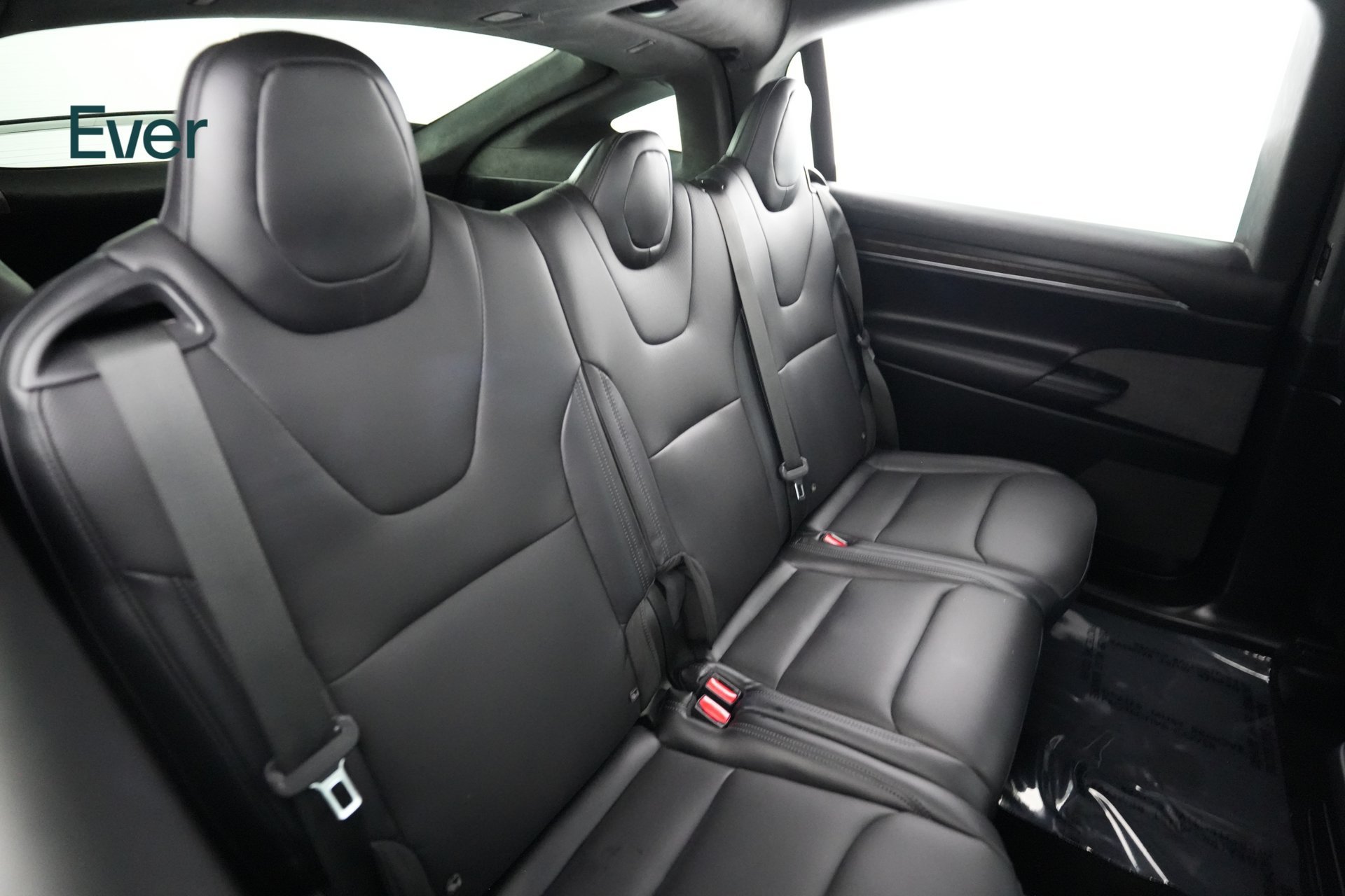 Used 2023 Tesla Model X AWD/4WD image 5