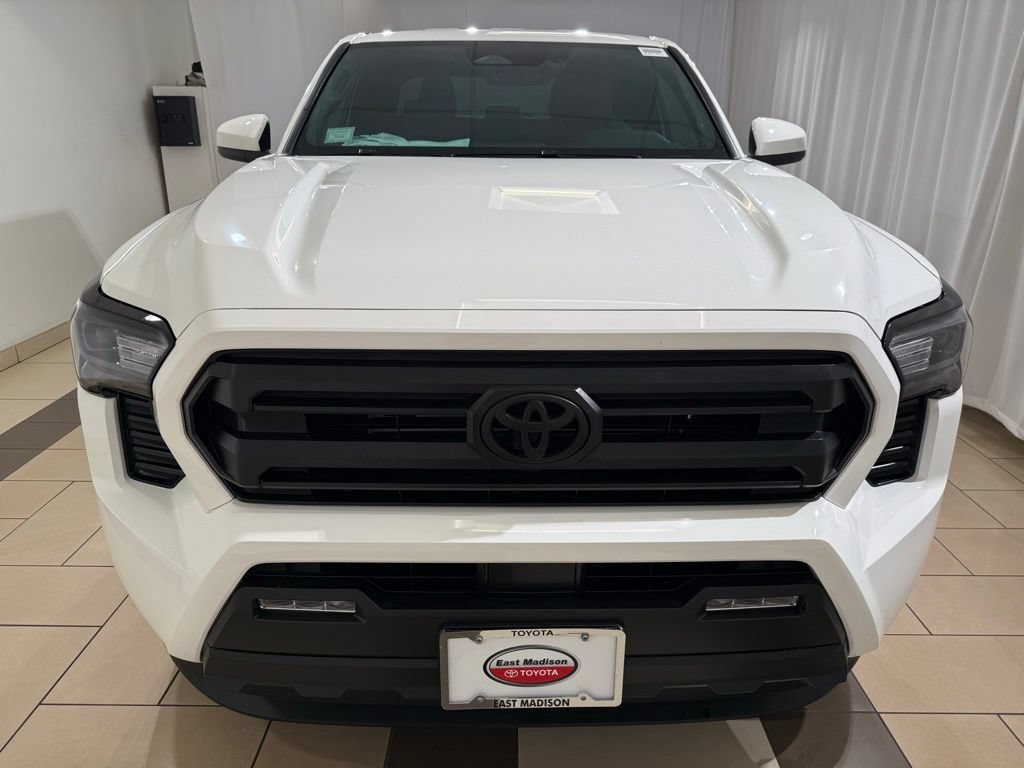 New 2026 Toyota Tacoma SR5 AWD/4WD image 8