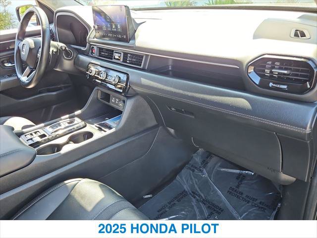 Certified 2025 Honda Pilot EX-L image 25