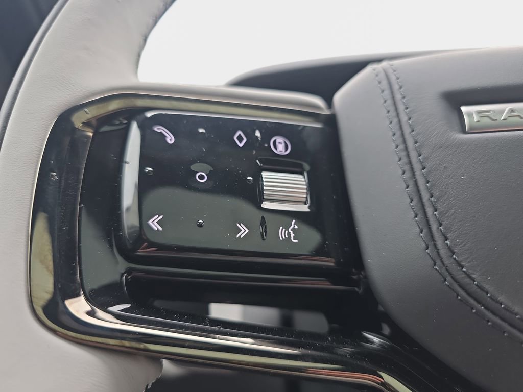 New 2026 Land Rover Range Rover Velar S image 18