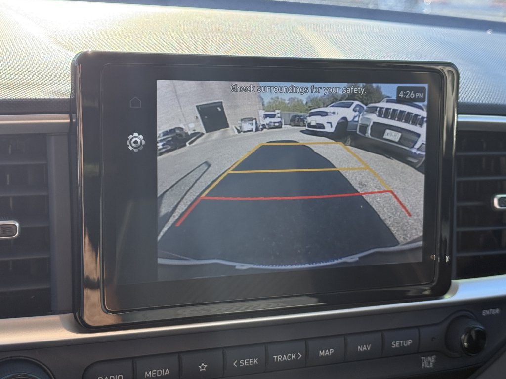 Certified 2023 Hyundai Venue Limited FWD image 21