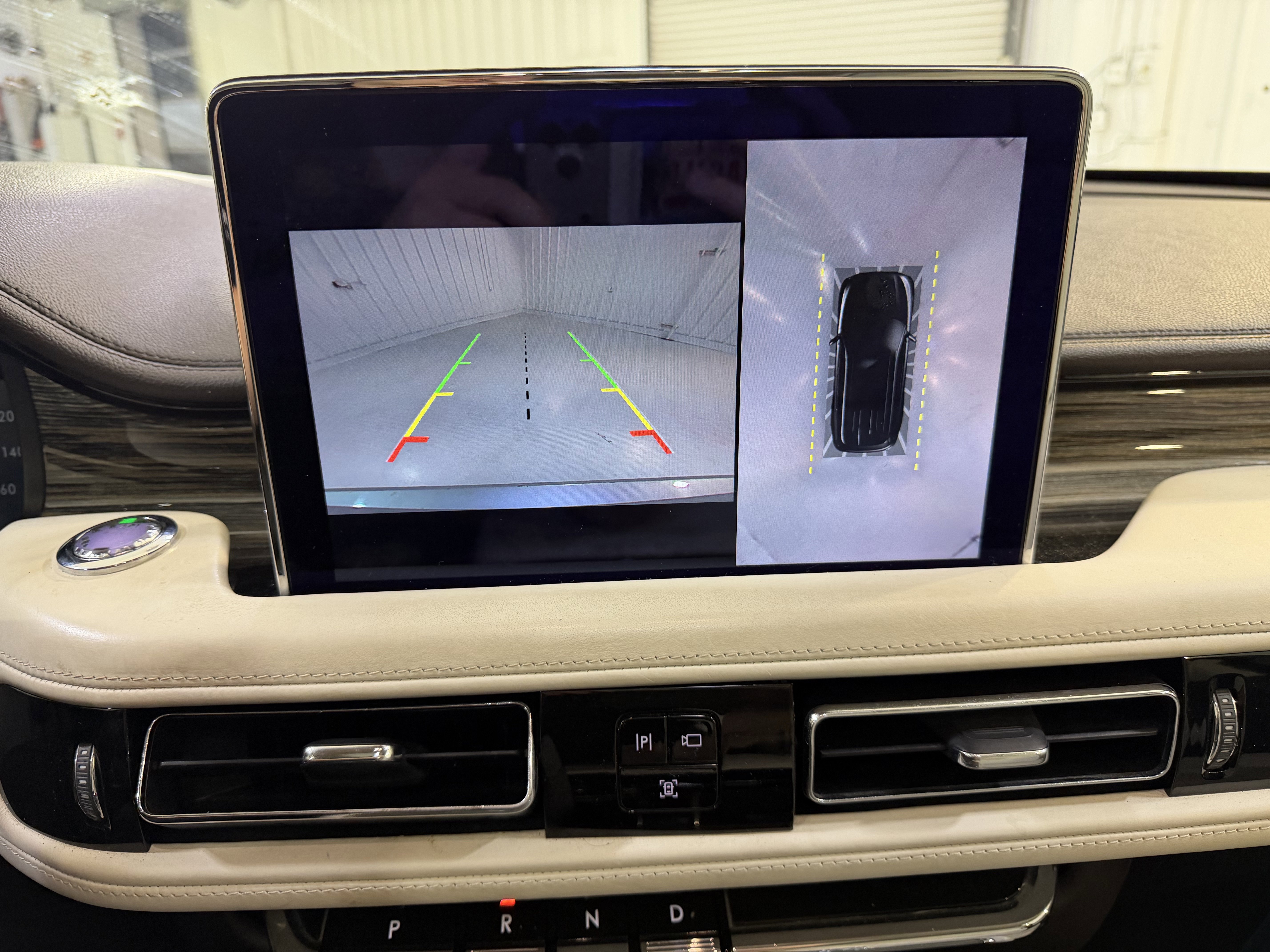 Used 2020 Lincoln Aviator Black Label w/ Dynamic Handling Package AWD/4WD image 21