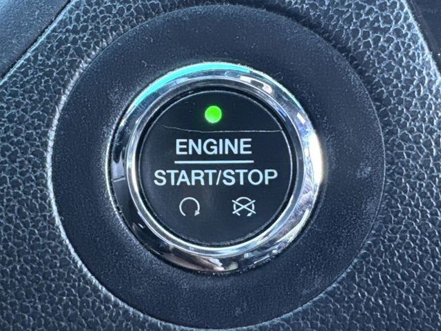 Used 2017 Ford Explorer XLT w/ Equipment Group 202A image 21