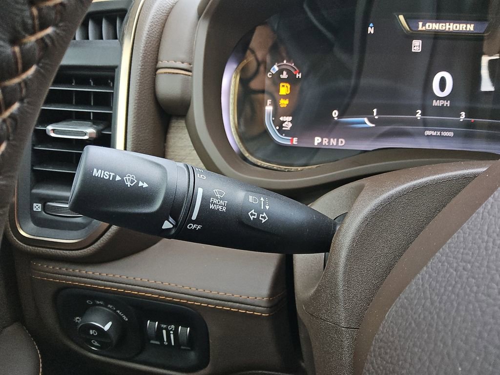 New 2026 RAM 3500 Longhorn image 28