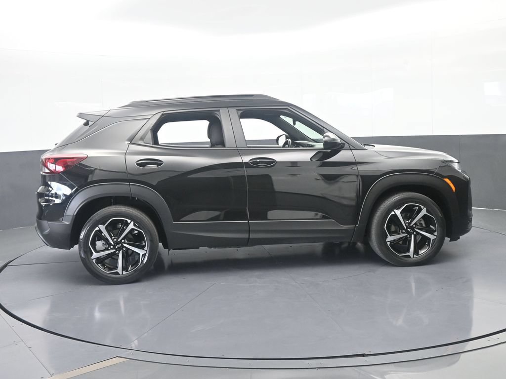 Used 2022 Chevrolet TrailBlazer RS FWD image 7