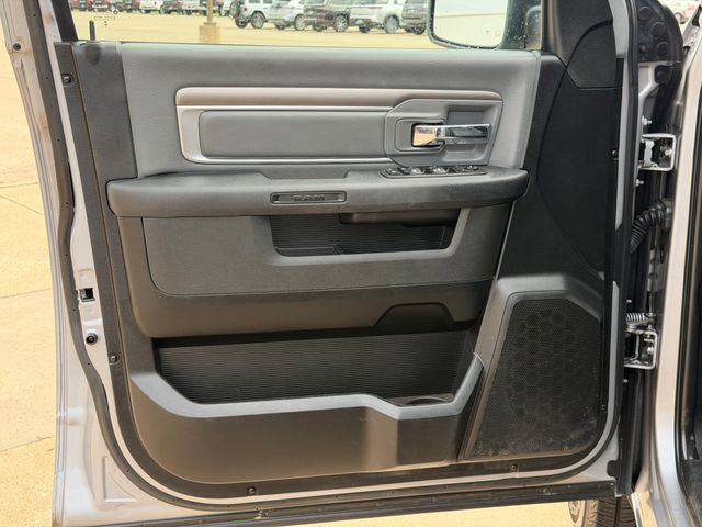 Used 2024 RAM 1500 Classic SLT image 21