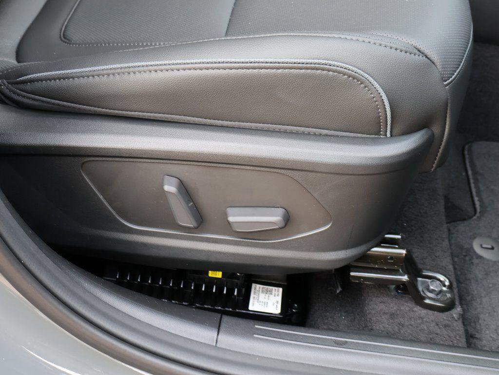 New 2026 Hyundai Santa Cruz Limited AWD/4WD image 11