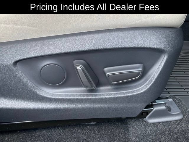 Used 2025 Toyota Crown w/ Advanced Technology Package AWD/4WD image 21