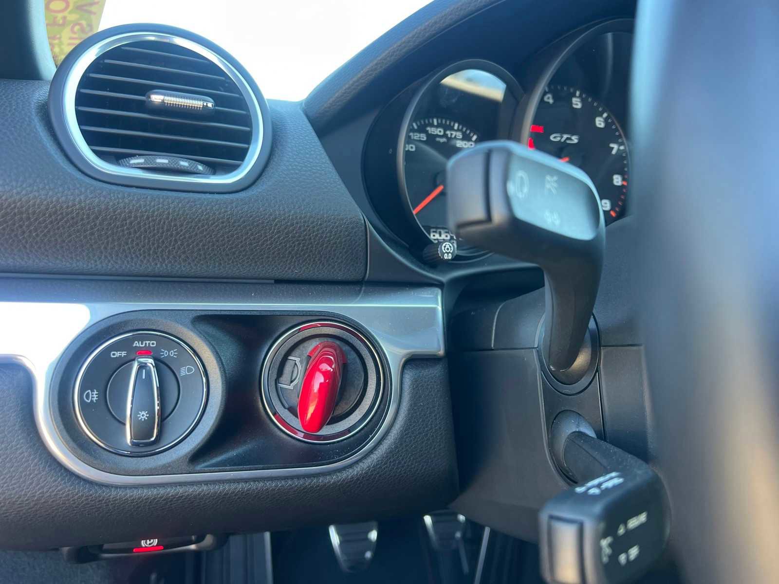 Used 2021 Porsche 718 Boxster GTS image 13