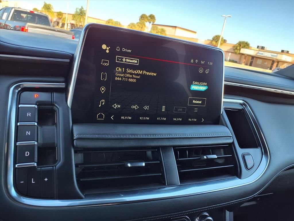 Used 2024 GMC Yukon XL SLE image 30