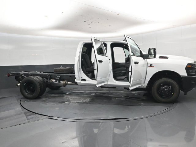 New 2027 RAM 3500 Tradesman AWD/4WD image 57