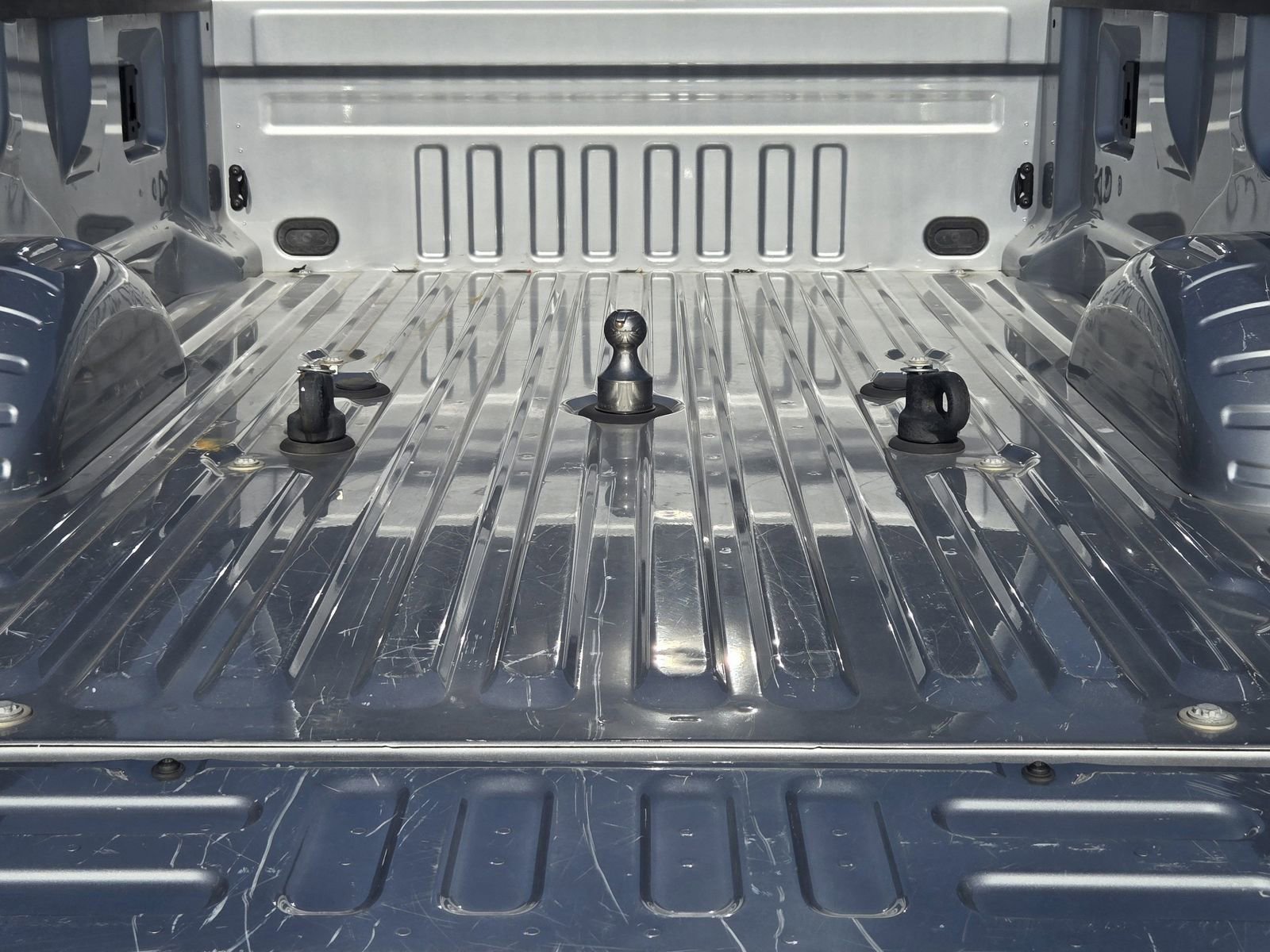 Certified 2022 Ford F450 Limited w/ FX4 Off-Road Package image 33