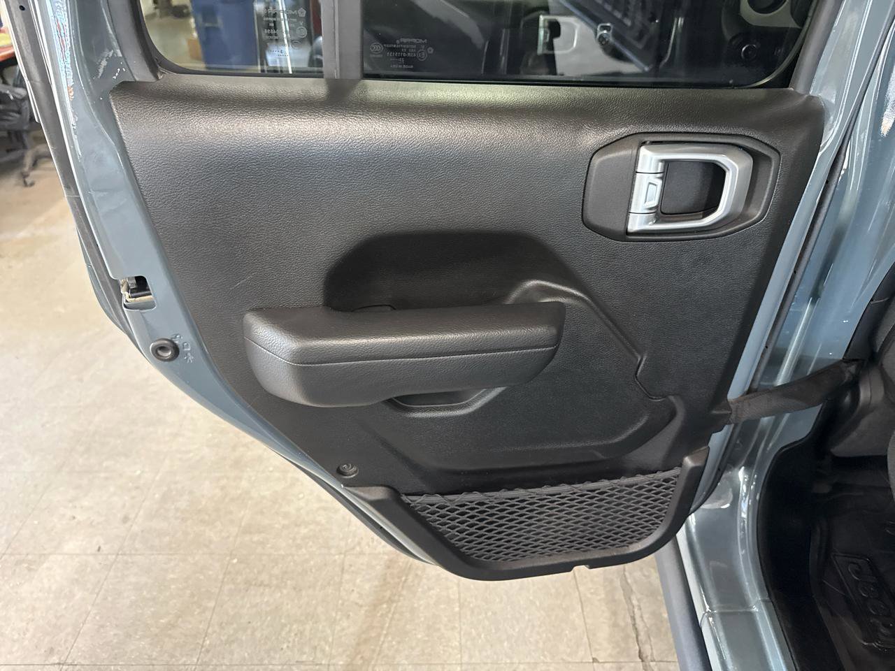 Used 2024 Jeep Wrangler Unlimited image 44