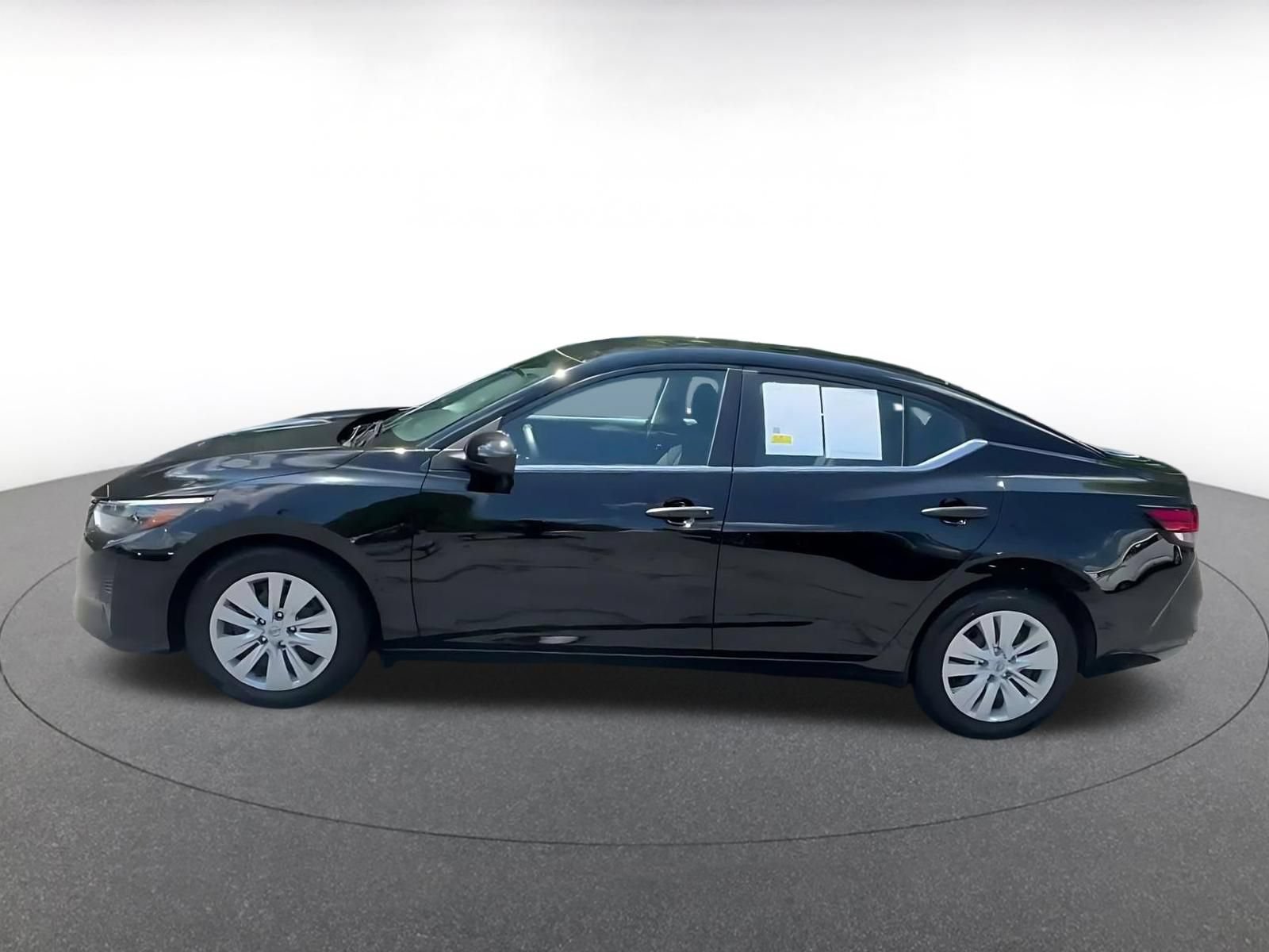 Used 2025 Nissan Sentra S FWD image 8