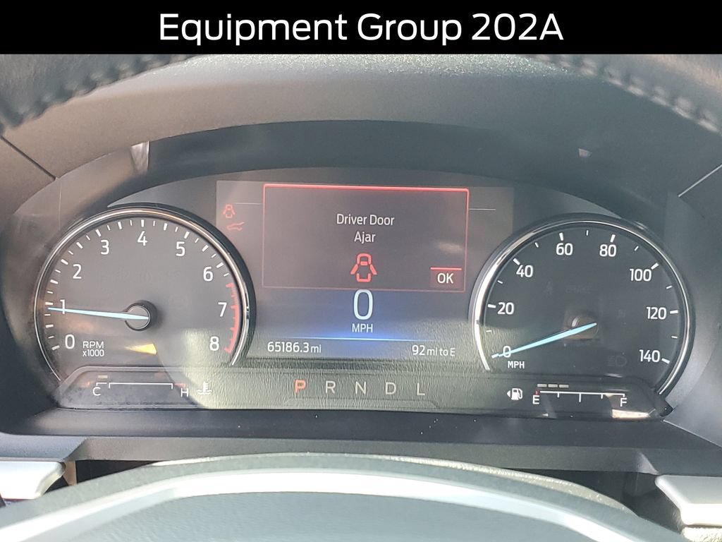 Used 2022 Ford Explorer XLT w/ Equipment Group 202A AWD/4WD image 12