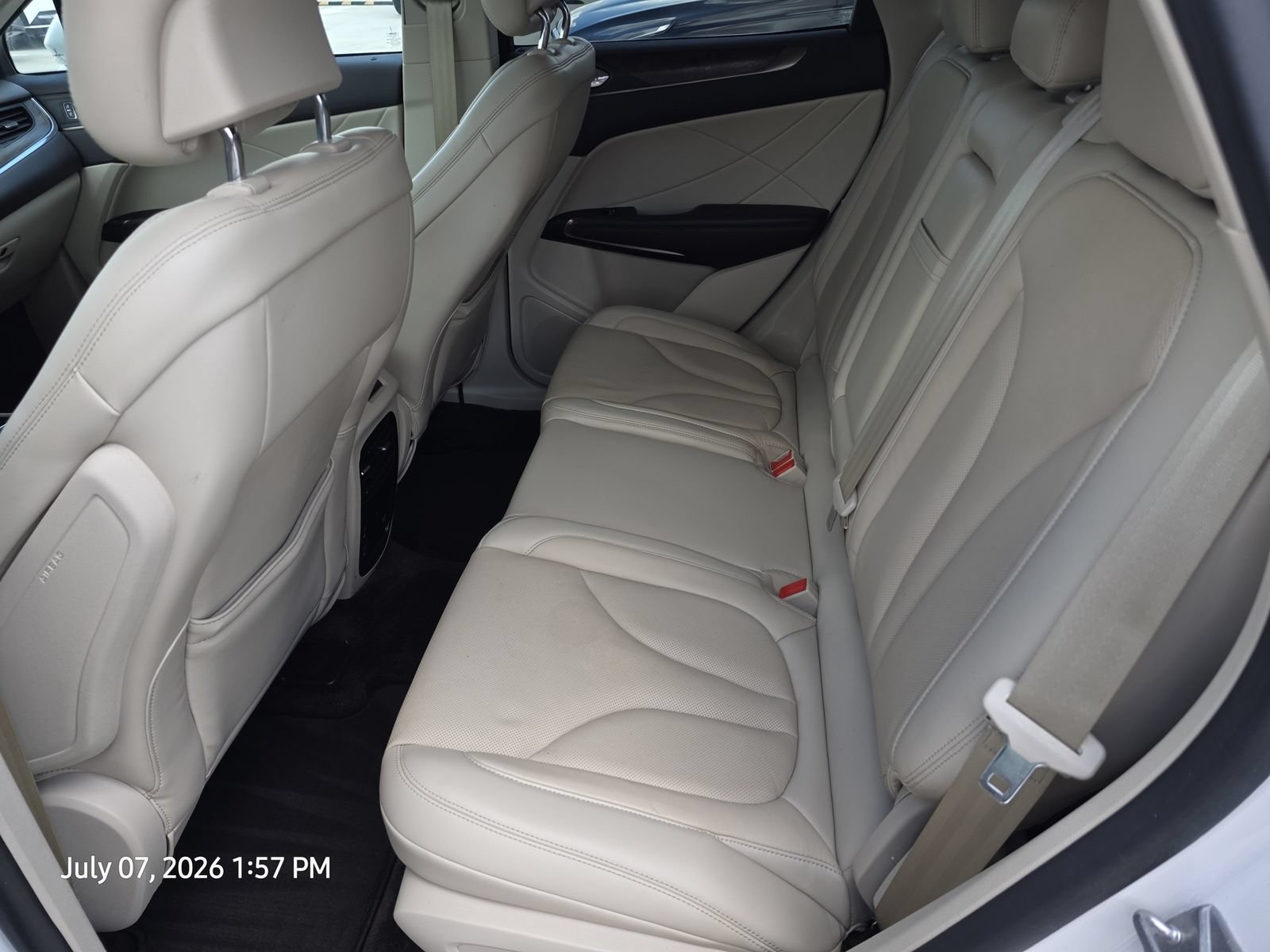 Used 2019 Lincoln MKC Reserve w/ MKC Technology Package FWD image 16