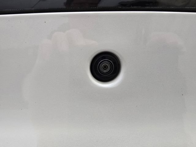Used 2020 Lincoln MKZ AWD image 9