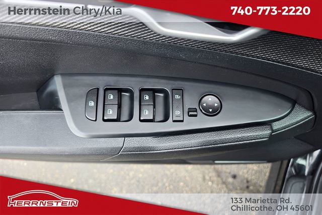 Used 2023 Kia Sportage LX image 14