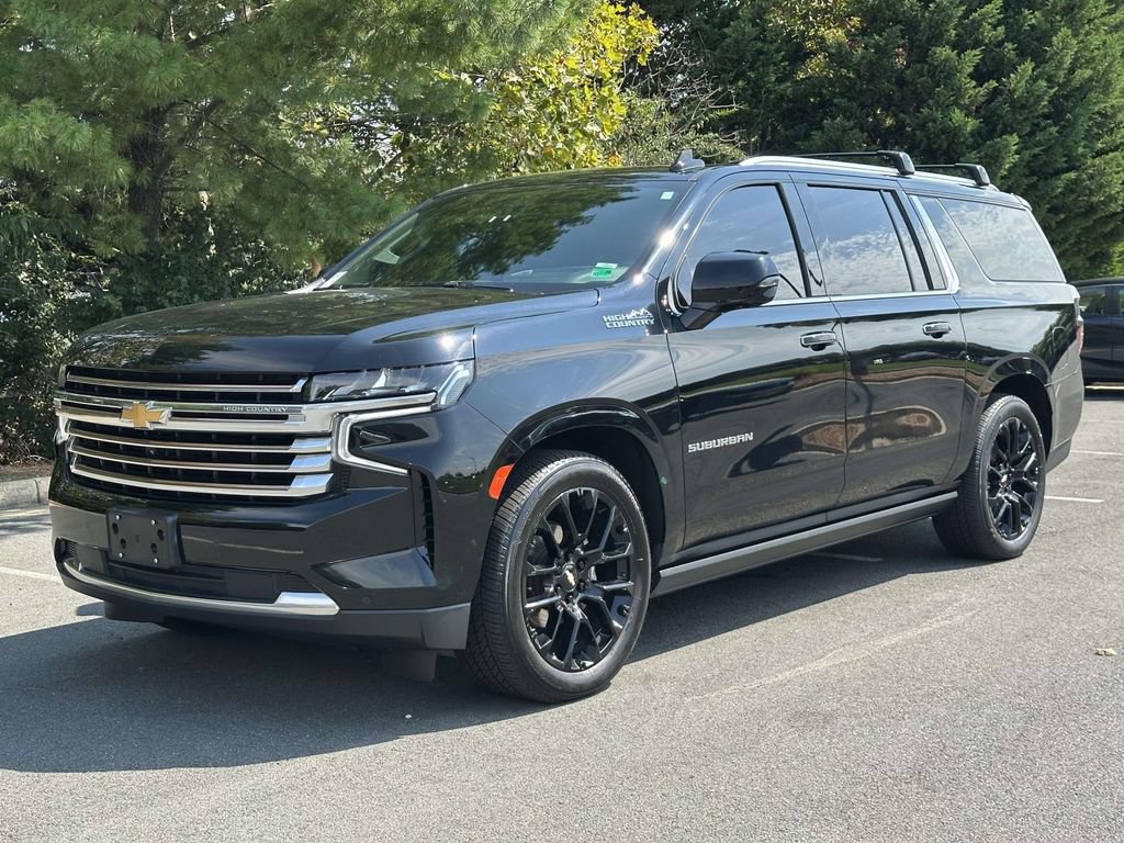 Used 2023 Chevrolet Suburban High Country AWD/4WD image 21