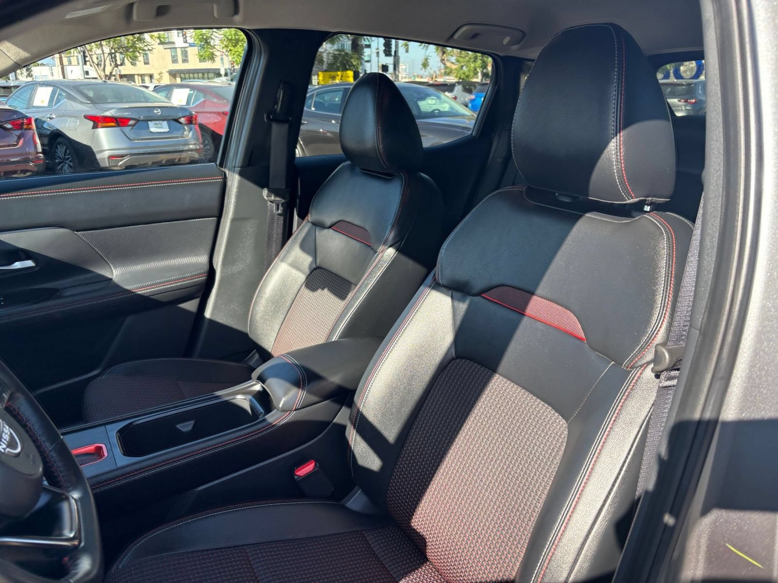 Used 2026 Nissan Kicks SR AWD/4WD image 46