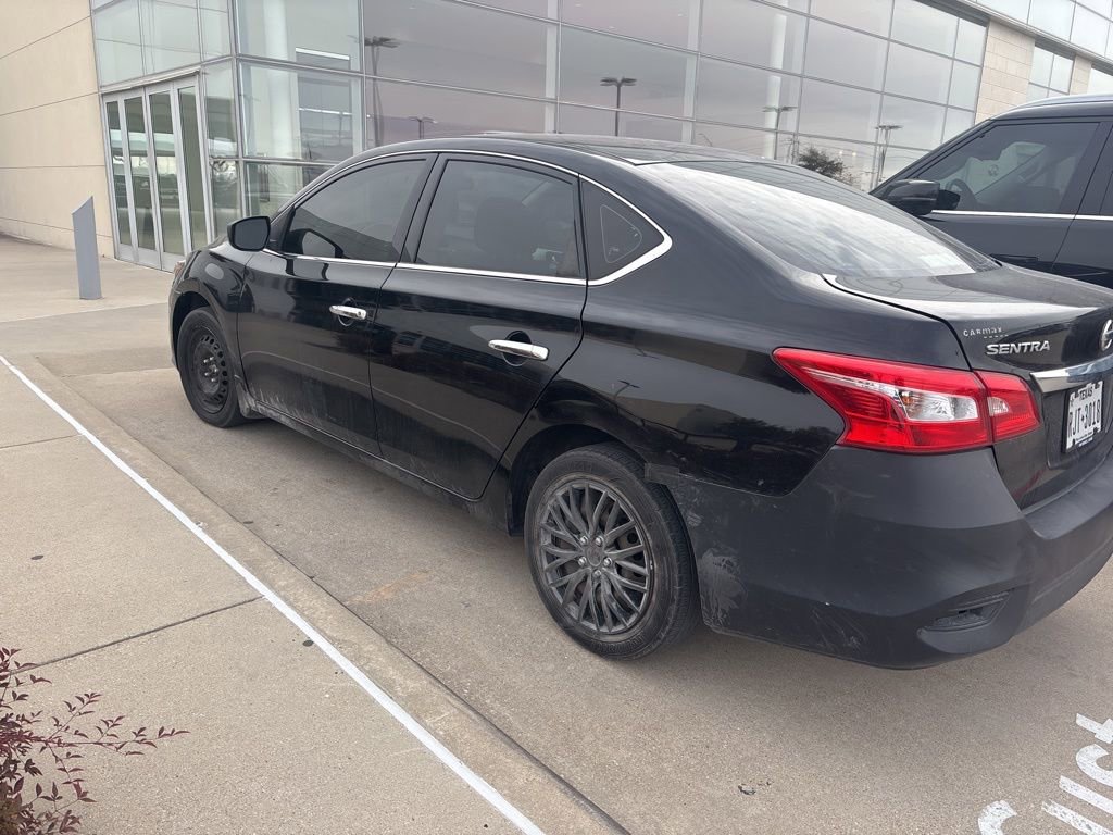 Used 2019 Nissan Sentra S image 5