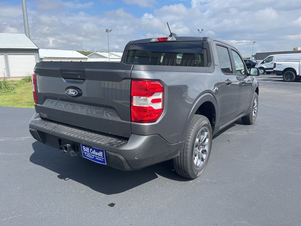 New 2025 Ford Maverick XLT w/ XLT Luxury Package image 3