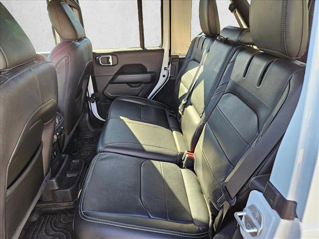 Used 2022 Jeep Wrangler Unlimited Sahara w/ Cold Weather Group image 21
