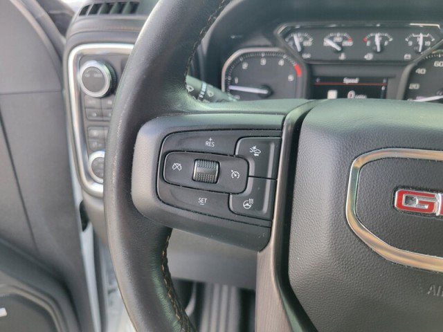 Used 2022 GMC Sierra 2500 AT4 w/ AT4 Preferred Package image 18