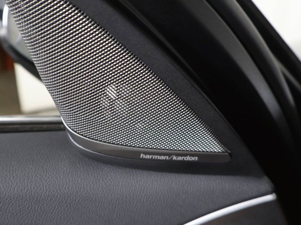 Used 2022 BMW 530i xDrive w/ M Sport Package image 56