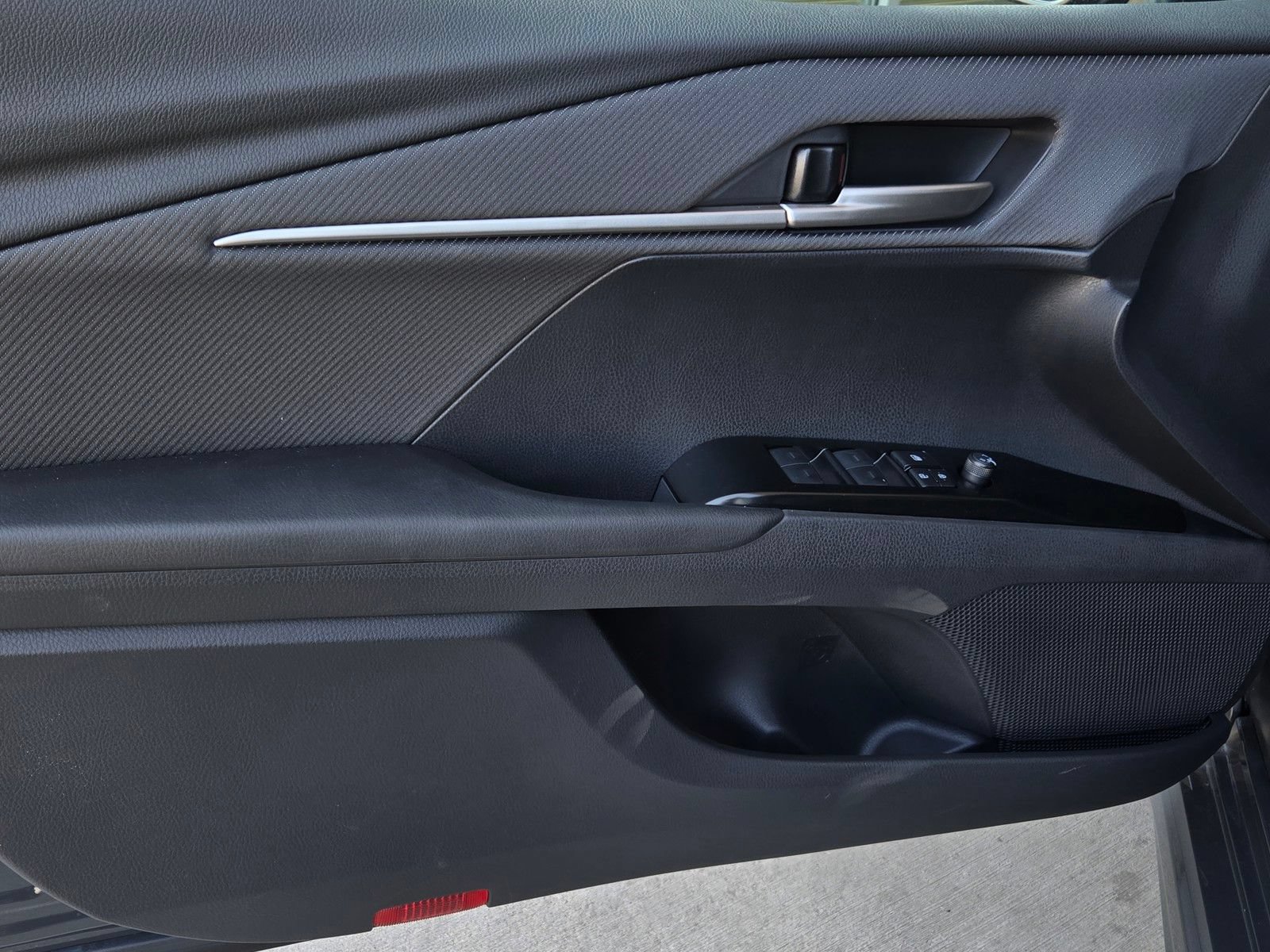 Certified 2026 Toyota Camry SE FWD image 9