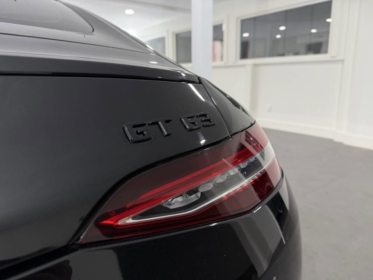 Used 2019 Mercedes-Benz AMG GT 63 image 21