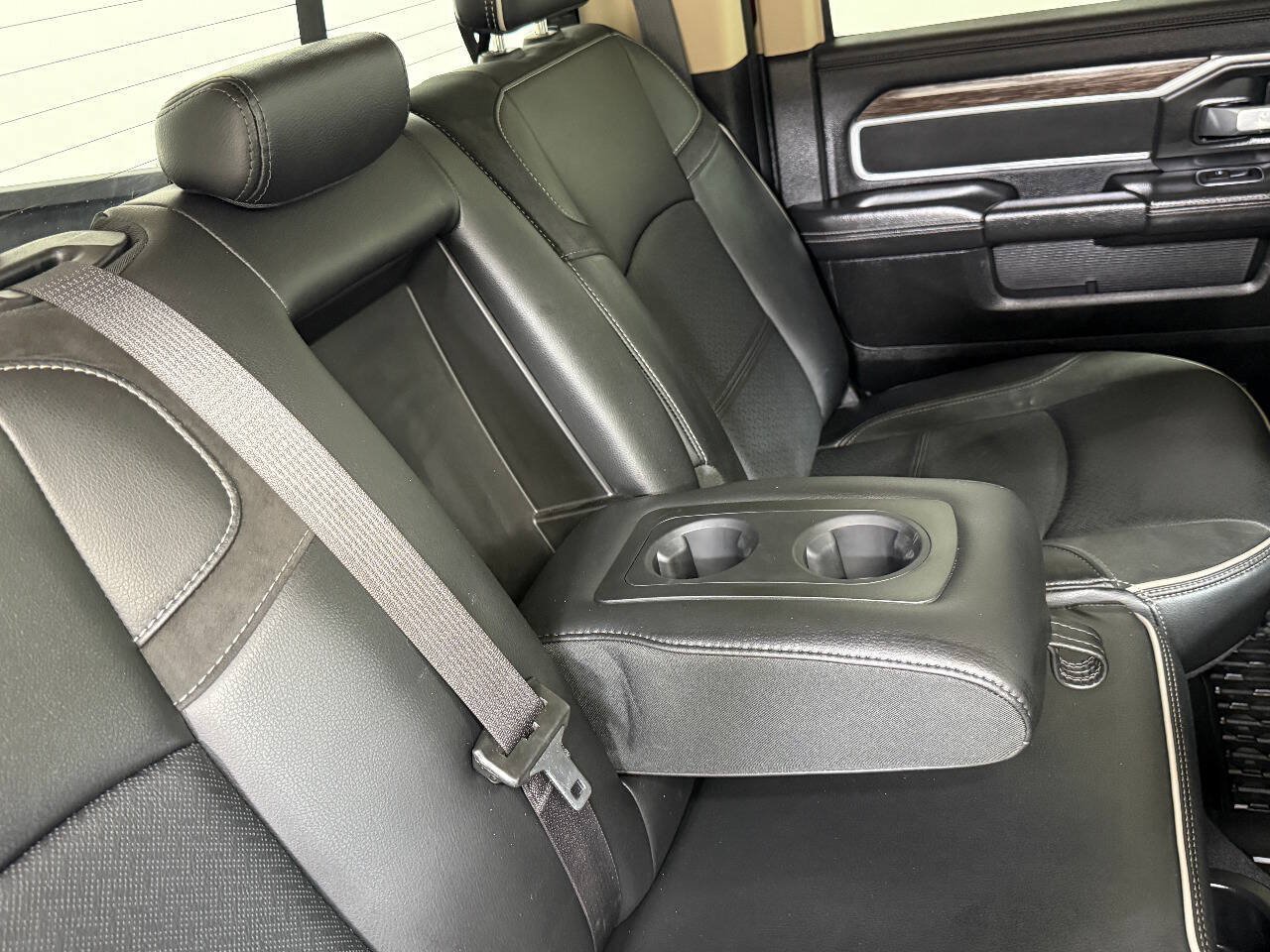 Used 2020 RAM 3500 Laramie w/ Max Tow Package AWD/4WD image 41
