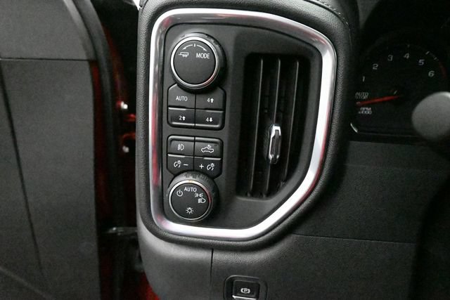 Used 2022 Chevrolet Silverado 1500 RST AWD/4WD image 14