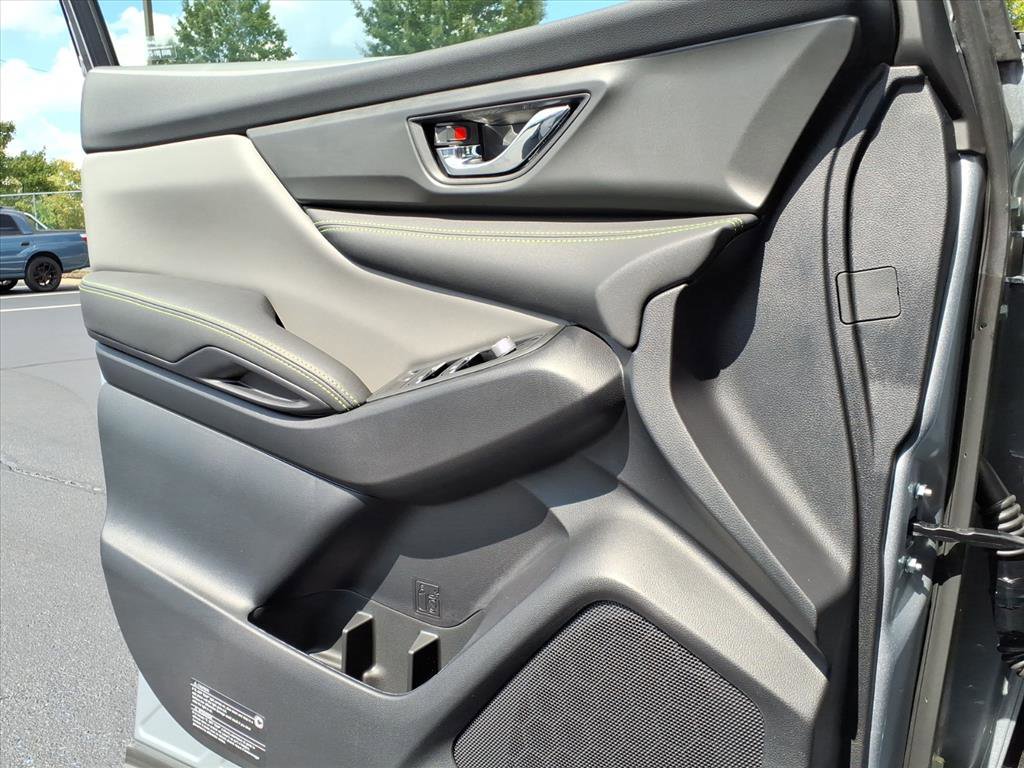 New 2025 Subaru Ascent Onyx Edition image 8