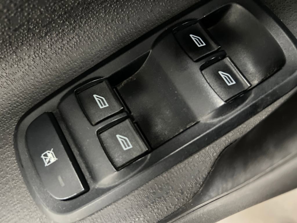 Used 2019 Ford Fiesta ST image 12