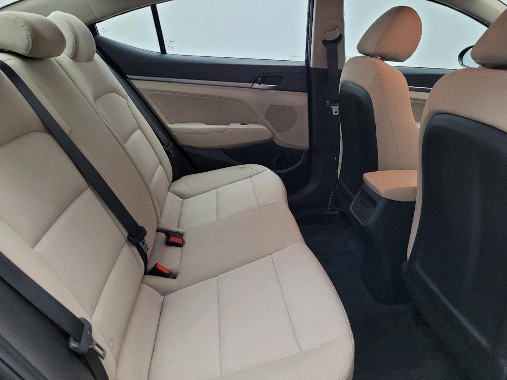 Used 2018 Hyundai Elantra SEL image 19