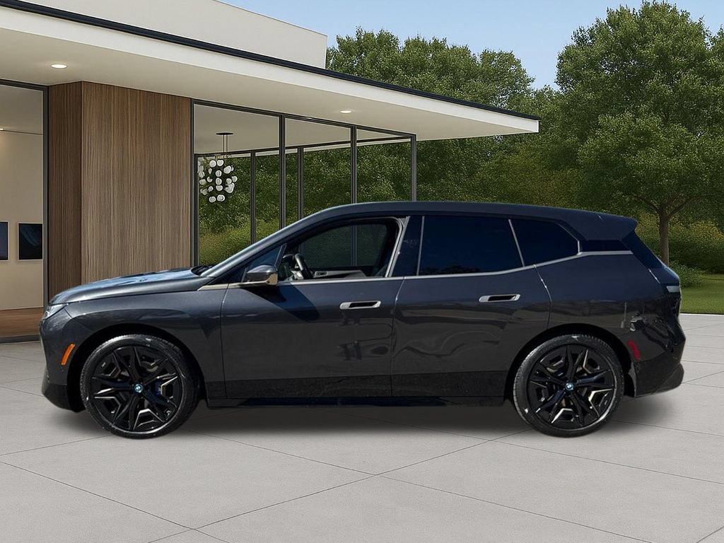 Used 2023 BMW iX M60 AWD/4WD image 14