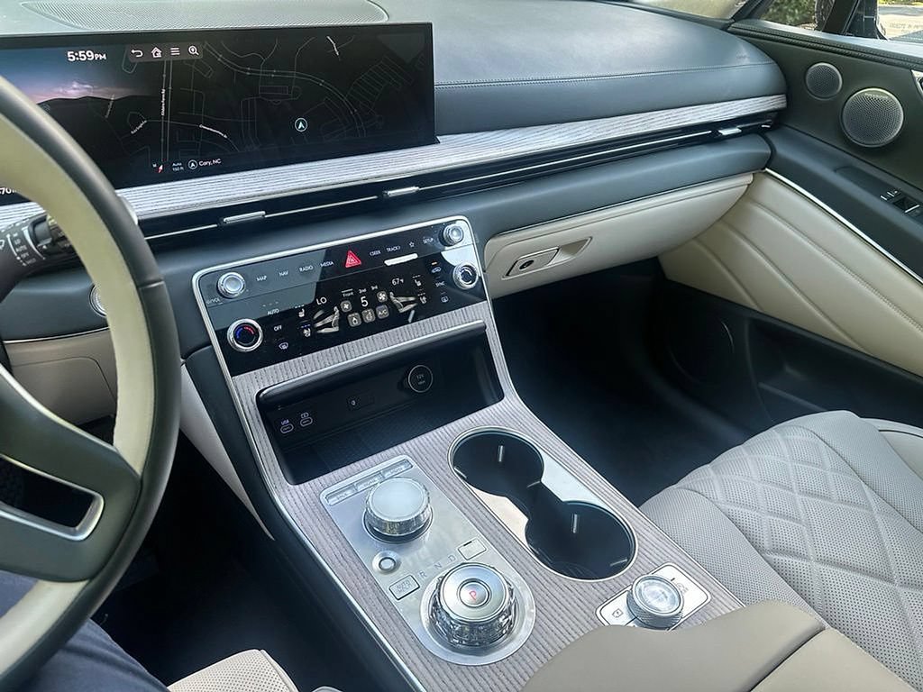 Certified 2026 Genesis GV80 3.5T Prestige AWD/4WD image 15