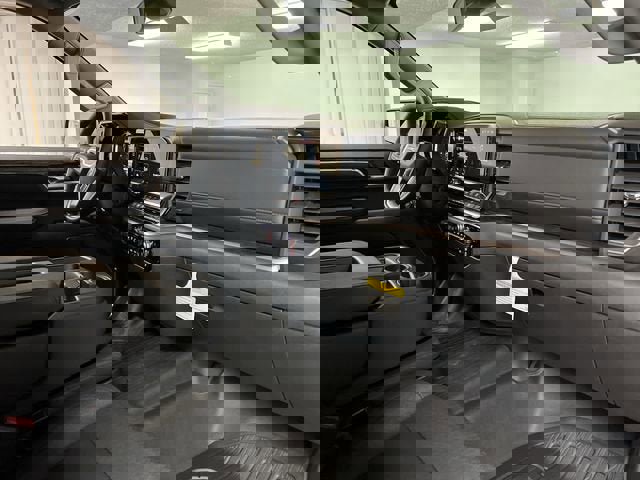 New 2026 GMC Sierra 1500 Elevation w/ Elevation Select Package AWD/4WD image 29