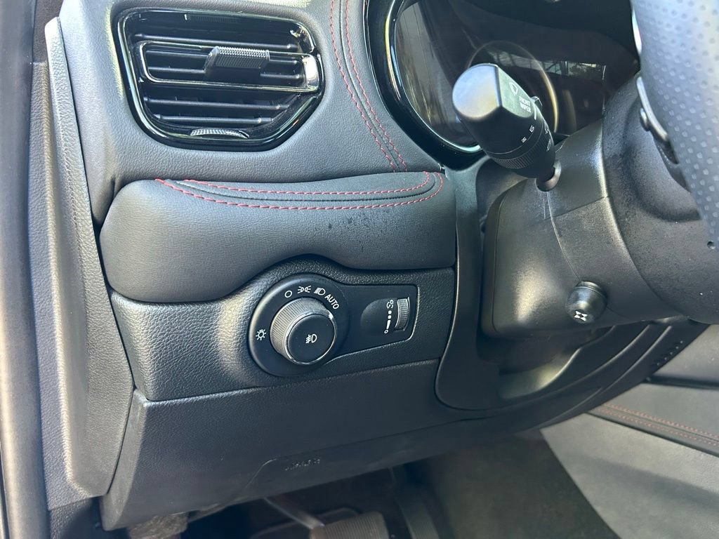 Used 2023 Dodge Durango R/T RWD image 18