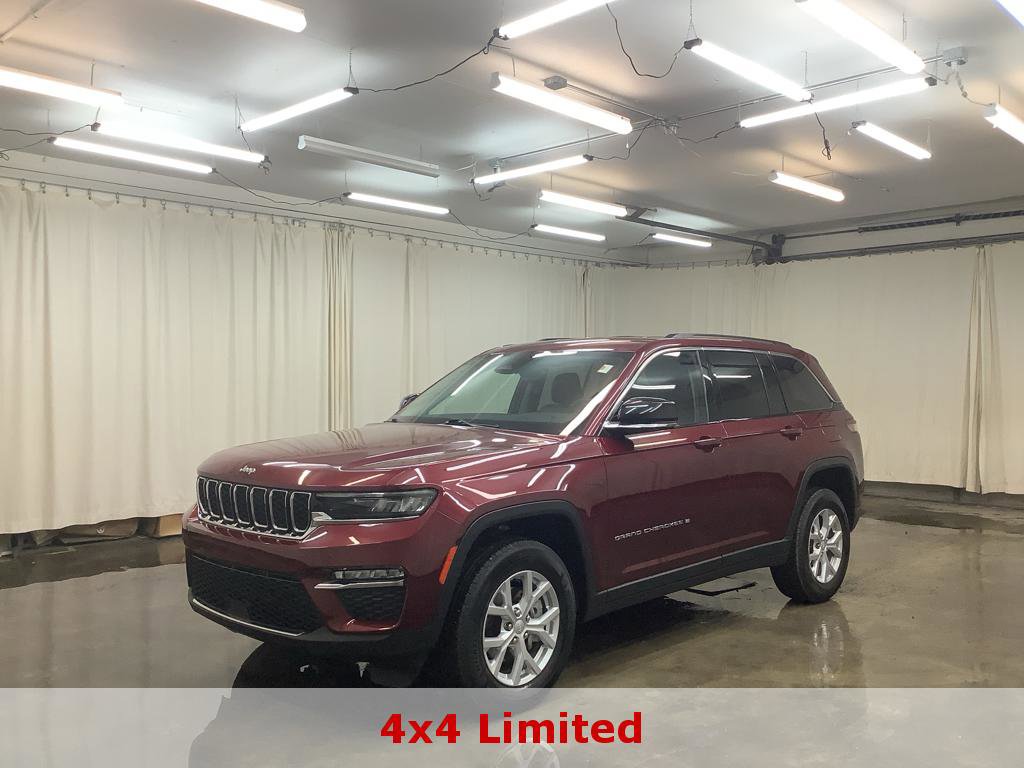 Used 2023 Jeep Grand Cherokee Limited image 1