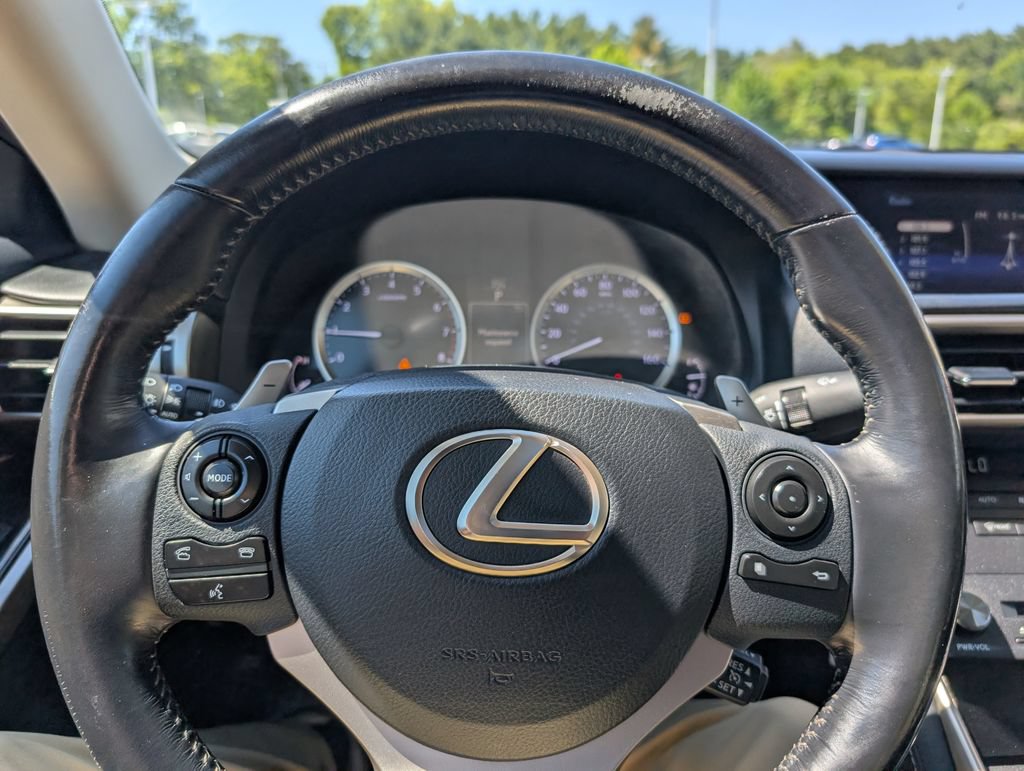Used 2016 Lexus IS 200t RWD image 24