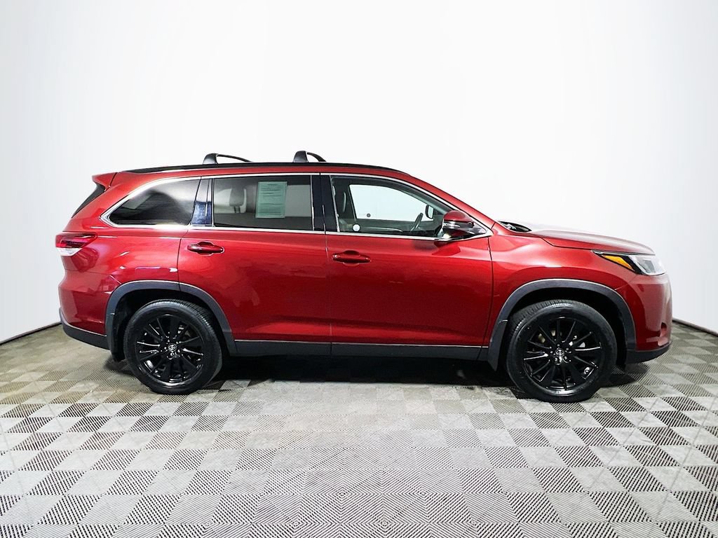Certified 2019 Toyota Highlander SE AWD/4WD image 8