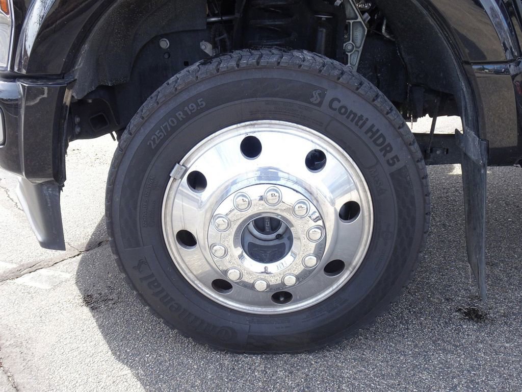 Used 2024 Ford F450 Limited w/ FX4 Off-Road Package image 27