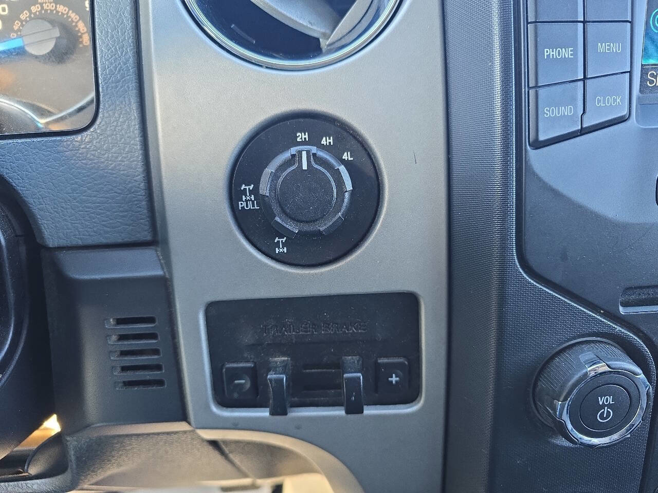 Used 2014 Ford F150 XLT w/ Equipment Group 302A Luxury image 21