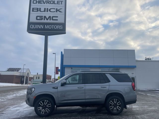 Used 2024 GMC Yukon AT4 w/ Technology Package image 2